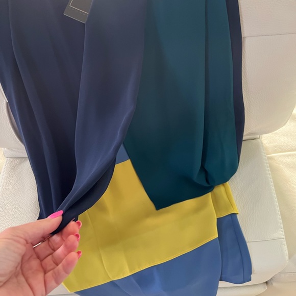 BCBG multi color dress - Picture 5 of 6